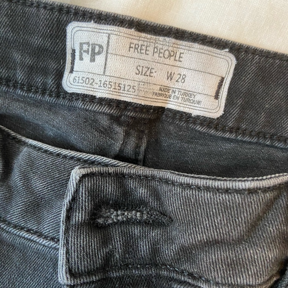 Free People Jeans - fringed bottom